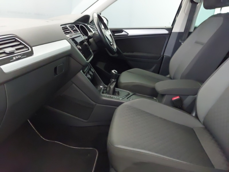 Used Volkswagen Tiguan 2019 for sale - 77815929: Photo 5