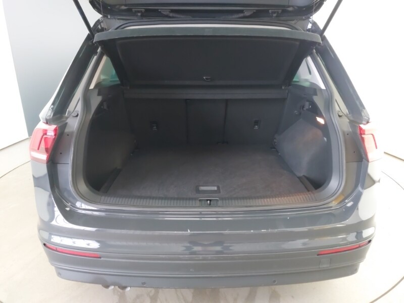 Used Volkswagen Tiguan 2019 for sale - 77815929: Photo 8