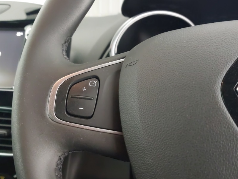 Used Renault Clio 2019 for sale - 77881577: Photo 14