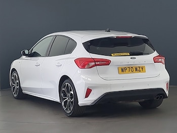 Used Ford Focus 2020 for sale - 75629201: Photo