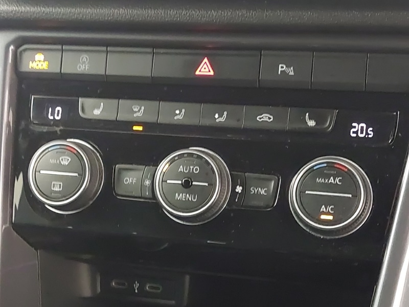 Used Volkswagen T-Roc 2021 for sale - 78125908: Photo 16