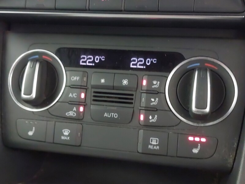 Used Audi Q3 2018 for sale - 78146717: Photo 16