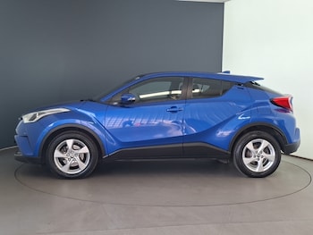 Used Toyota C-HR 2018 for sale - 79306122: Photo