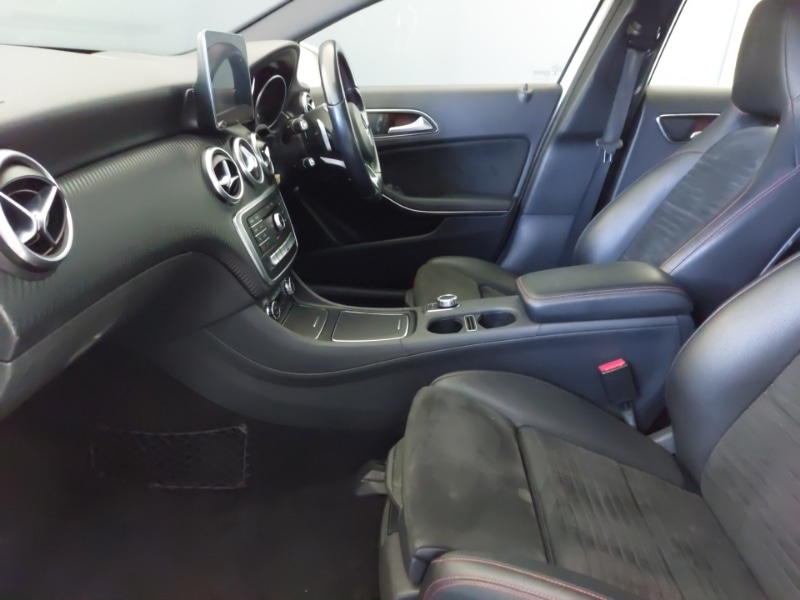 Used Mercedes-Benz A-Class 2016 for sale - 76644037: Photo 5