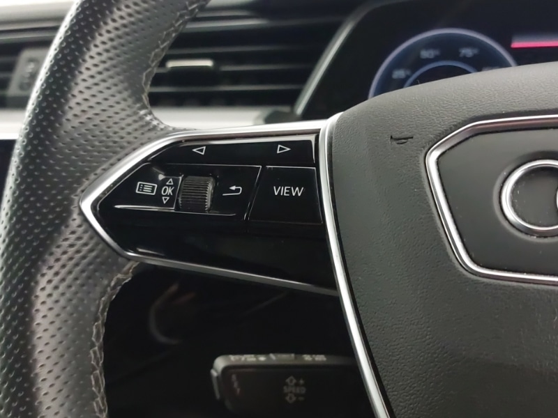 Used Audi e-tron 2022 for sale - 77623126: Photo 14