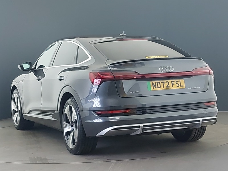 Used Audi e-tron 2022 for sale - 77623126: Photo 3