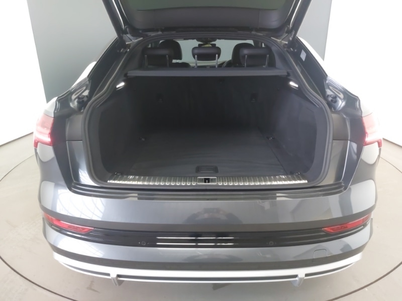 Used Audi e-tron 2022 for sale - 77623126: Photo 8