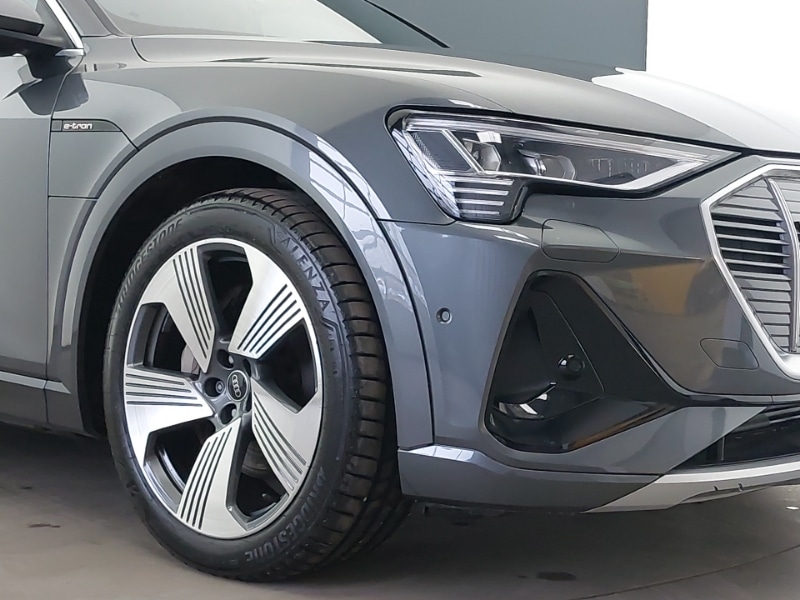 Used Audi e-tron 2022 for sale - 77623126: Photo 9