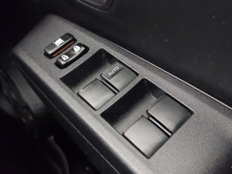 Used Toyota Yaris 2014 for sale - 77815994: Photo 15