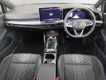 Used Volkswagen Golf 2024 for sale - 75718733: Photo