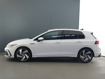 Used Volkswagen Golf 2024 for sale - 76533045: Photo