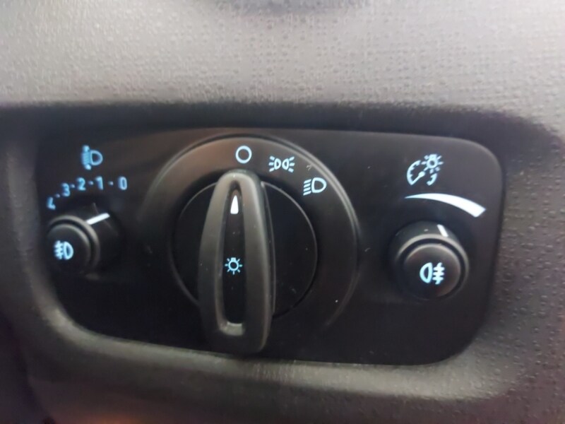 Used Ford Fiesta 2015 for sale - 78146710: Photo 13