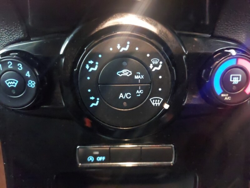 Used Ford Fiesta 2015 for sale - 78146710: Photo 15