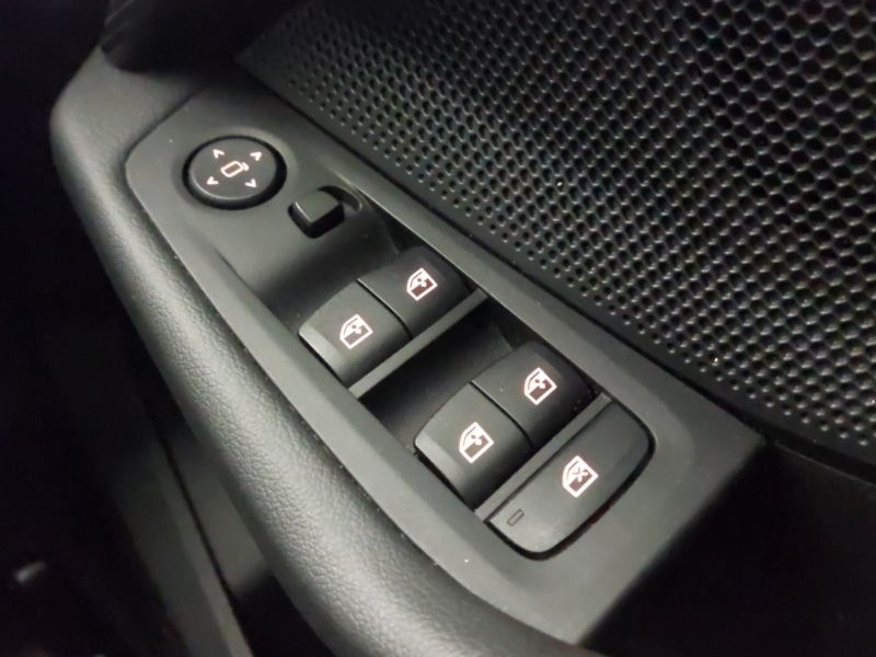 Used BMW 1 Series 2023 for sale - 77090295: Photo 18