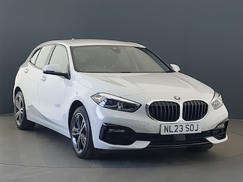 2023 - 118i [136] Sport 5dr Step Auto [Live Cockpit Pro]