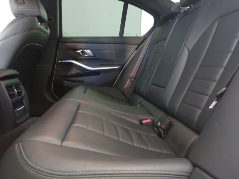 Used BMW 3 Series 2019 for sale - 76947232: Photo 6
