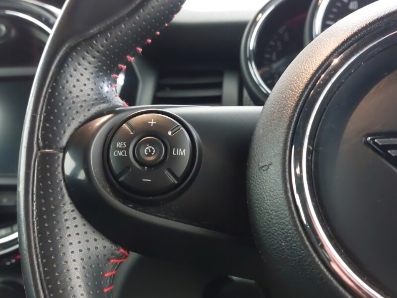 Used MINI Hatch 2019 for sale - 77933177: Photo 14