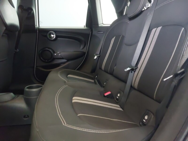 Used MINI Hatch 2019 for sale - 77933177: Photo 6