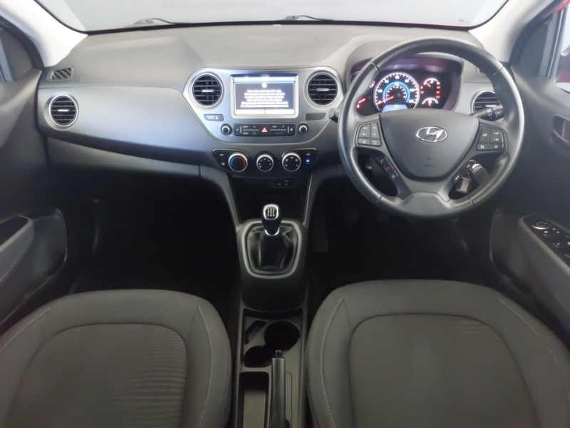 Used Hyundai i10 2019 for sale - 76628706: Photo 2