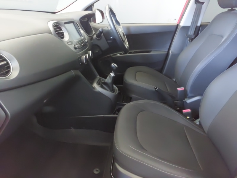 Used Hyundai i10 2019 for sale - 76628706: Photo 5