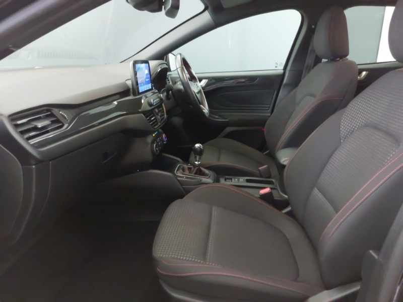 Used Ford Focus 2020 for sale - 76548777: Photo 5