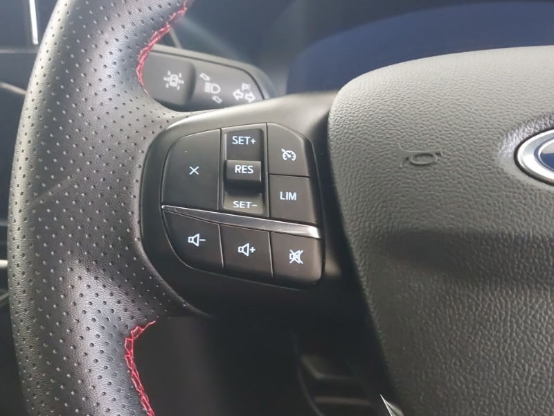 Used Ford Kuga 2022 for sale - 76475547: Photo 14