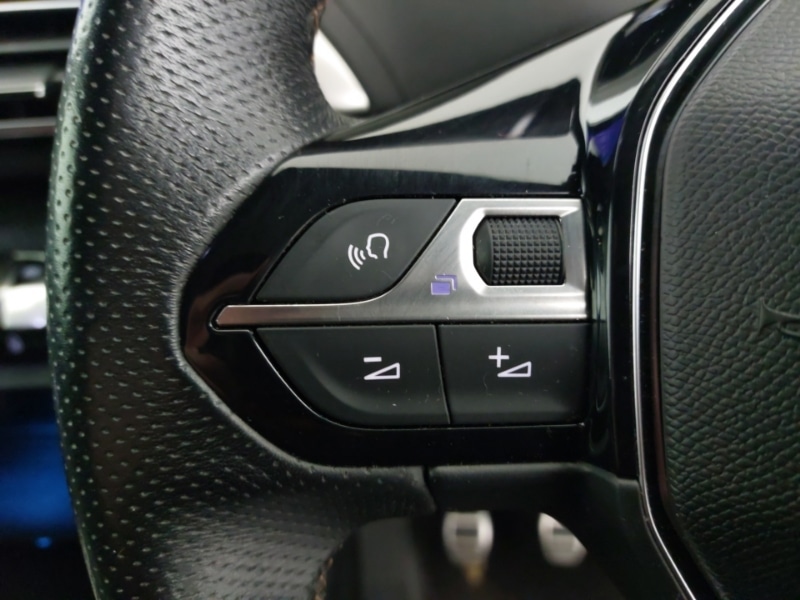 Used Peugeot 3008 2018 for sale - 77066014: Photo 12