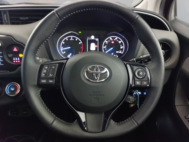 Used Toyota Yaris 2018 for sale - 77644812: Photo 11