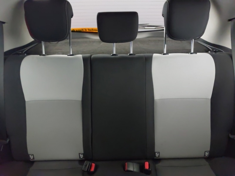 Used Toyota Yaris 2018 for sale - 77644812: Photo 17