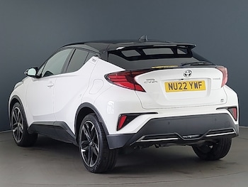 Used Toyota C-HR 2022 for sale - 75357885: Photo