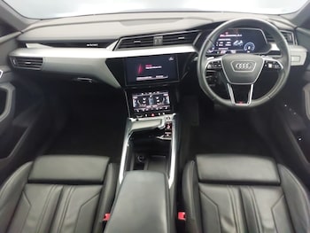 Used Audi e-tron 2022 for sale - 77651795: Photo