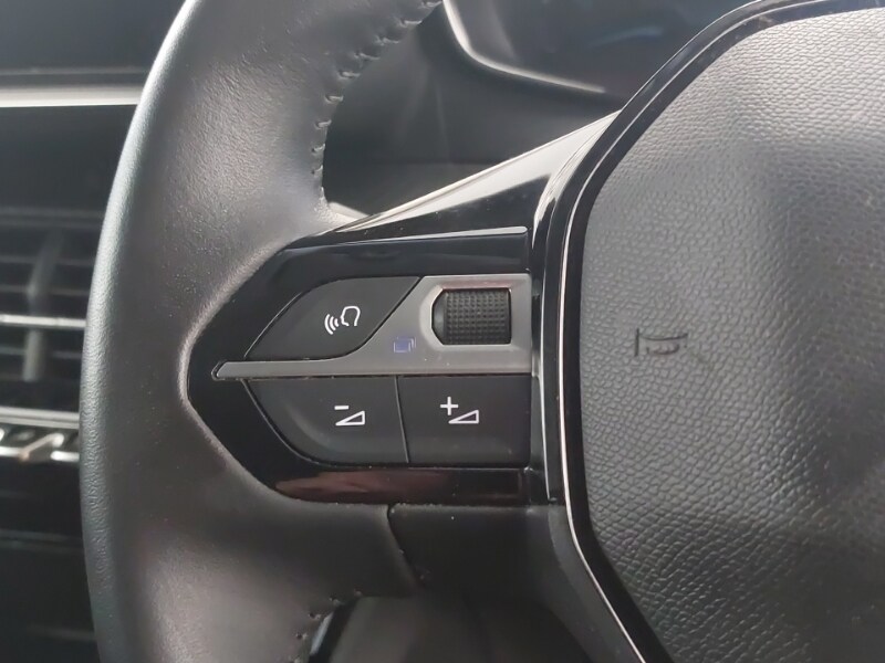 Used Peugeot 2008 2022 for sale - 77580000: Photo 14