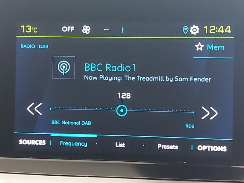 Used Peugeot 2008 2022 for sale - 77580000: Photo 17