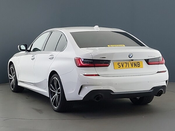 Used BMW 3 Series 2021 for sale - 76183670: Photo 3