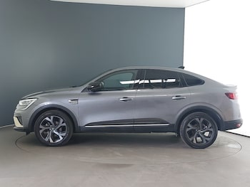 Used Renault Arkana 2023 for sale - 78511119: Photo