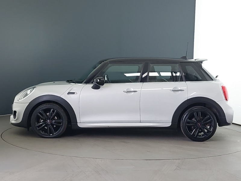 Used MINI Hatch 2019 for sale - 77750759: Photo 4