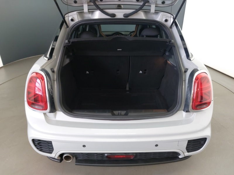 Used MINI Hatch 2019 for sale - 77750759: Photo 8