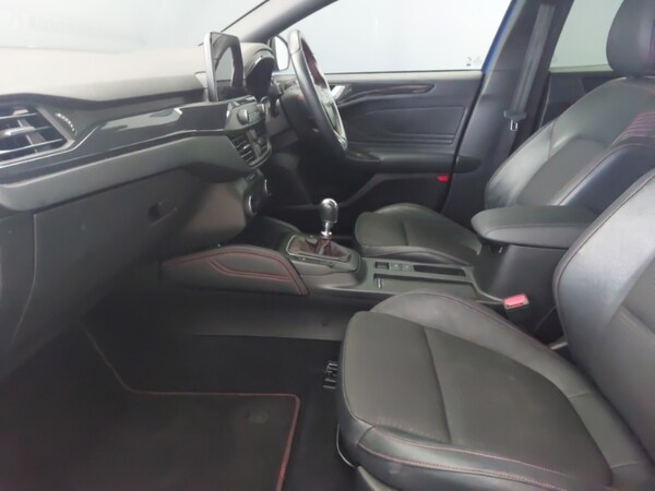 Used Ford Focus 2020 for sale - 76268909: Photo 5