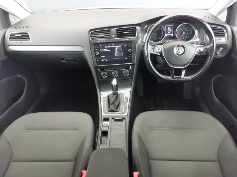 Used Volkswagen Golf 2019 for sale - 77086758: Photo 2