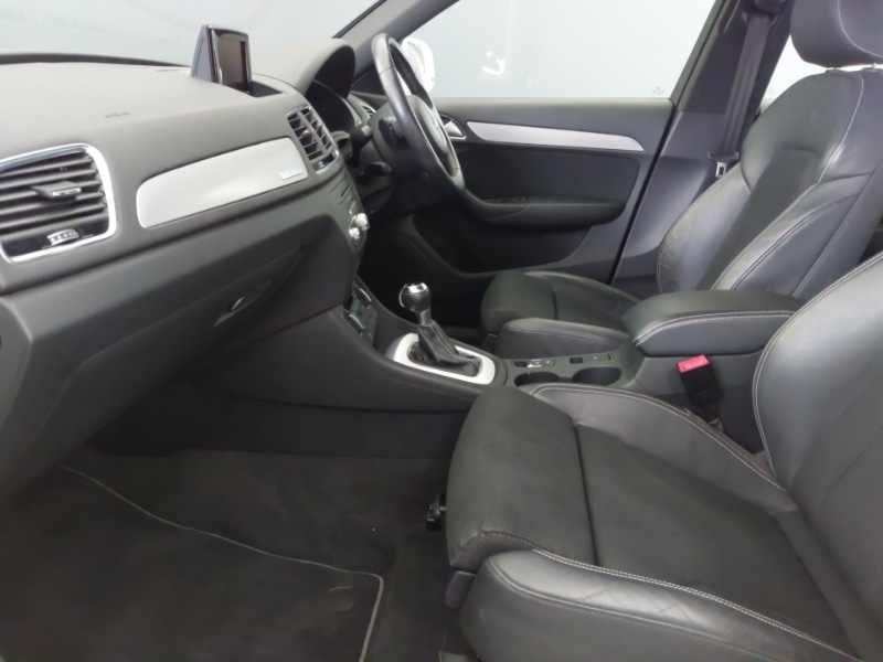 Used Audi Q3 2018 for sale - 77852623: Photo 5