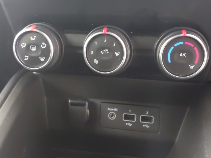 Used Renault Clio 2020 for sale - 77694879: Photo 15