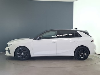 Used Vauxhall Astra 2023 for sale - 79420200: Photo