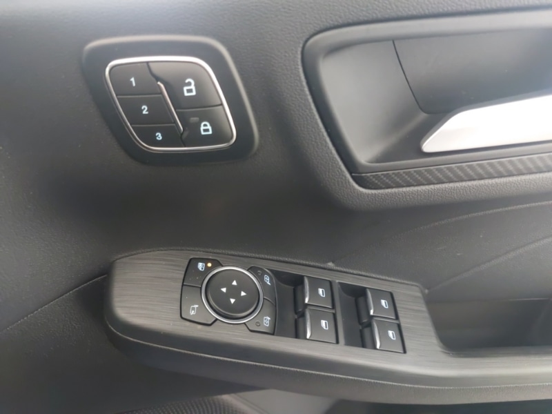 Used Ford Kuga 2025 for sale - 77873775: Photo 19