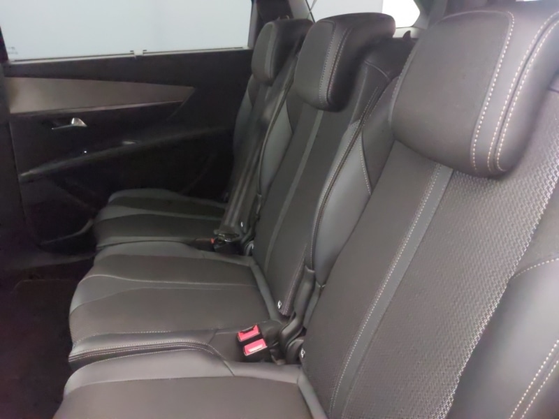 Used Peugeot 5008 2022 for sale - 76983150: Photo 6