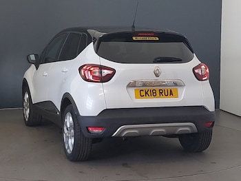 Used Renault Captur 2018 for sale - 76375259: Photo
