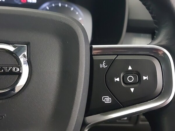 Used Volvo XC40 2018 for sale - 76188237: Photo 13
