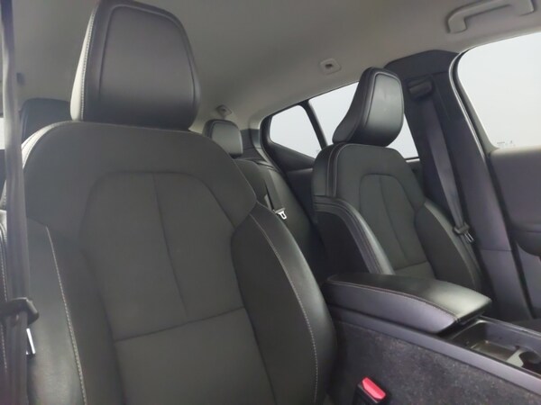 Used Volvo XC40 2018 for sale - 76188237: Photo 18