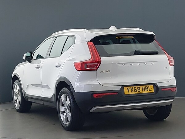 Used Volvo XC40 2018 for sale - 76188237: Photo 3