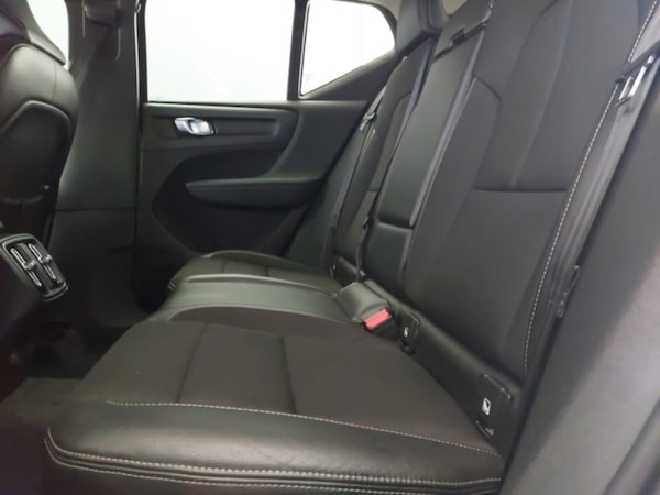 Used Volvo XC40 2018 for sale - 76188237: Photo 6