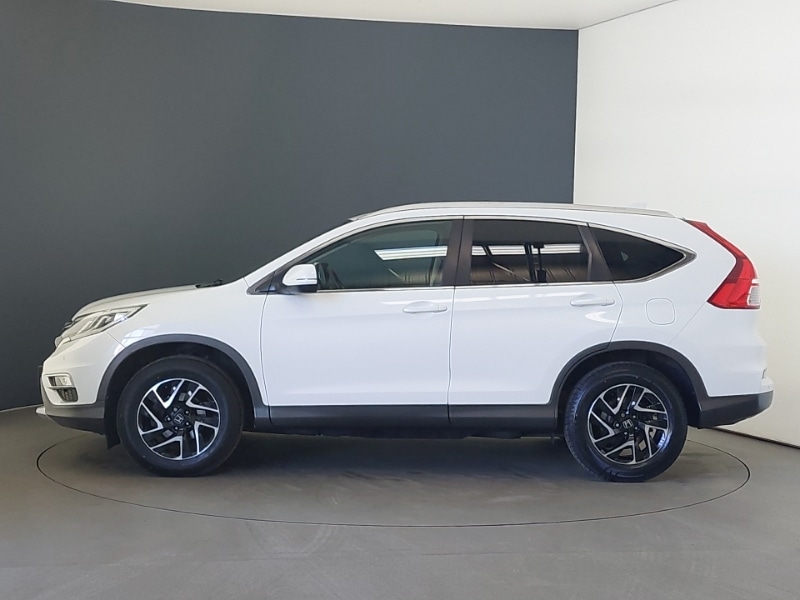 Used Honda CR-V 2017 for sale - 76648500: Photo 4